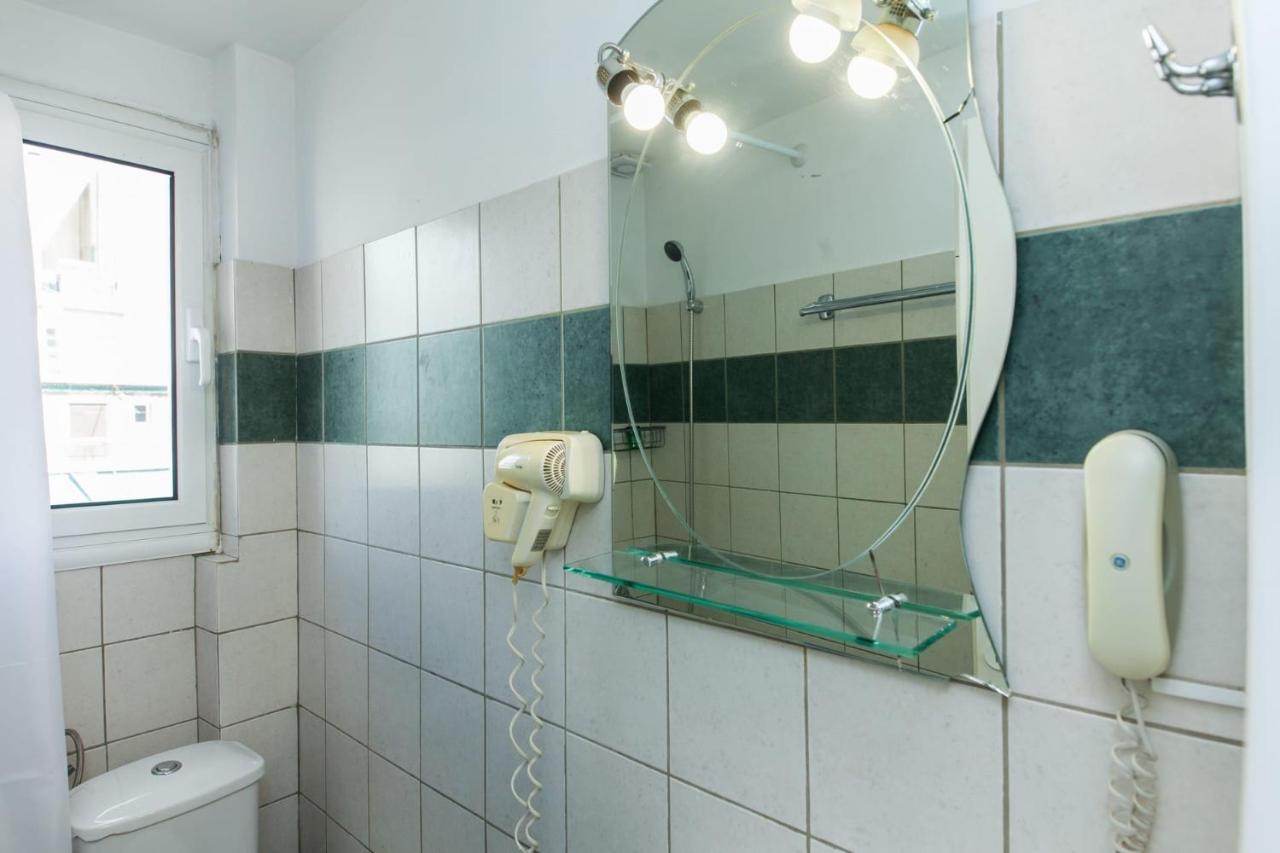 Silver Hotel Athens Double Room With Balcony المظهر الخارجي الصورة