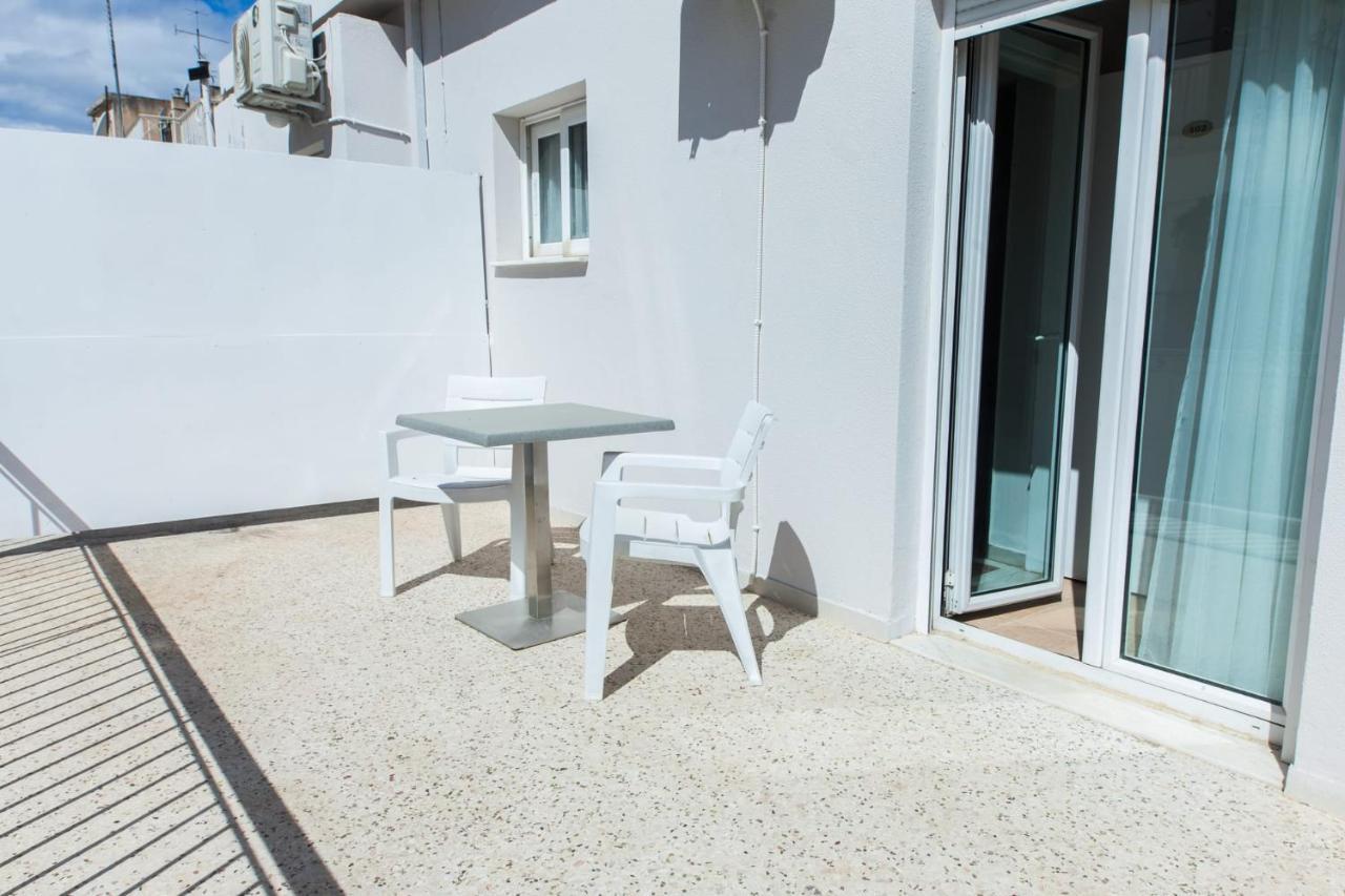 Silver Hotel Athens Double Room With Balcony المظهر الخارجي الصورة